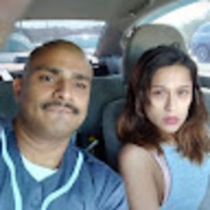 Meet your Posher, Iris